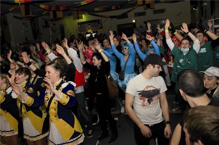 Die Gäste gingen bei der siebten Auflage der Sitzungsfete begeistert mit.