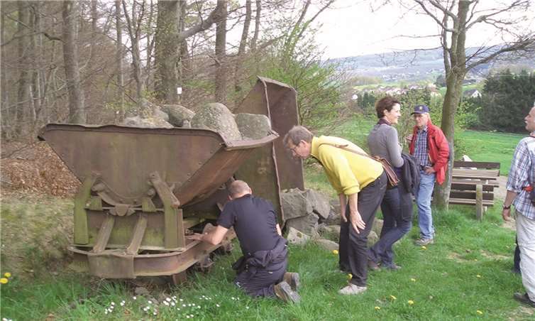 Die Gästeführer am Rodder Maar. privat