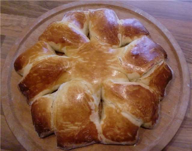 Die „Galette des Rois“ schmeckt nicht nur lecker, sie enthält auch so manche Überraschung.privat