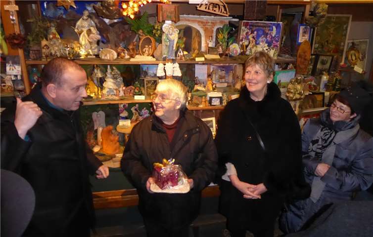 Die Gebrüder Niethen öffnen alle Jahre wieder ihre internationale Krippenausstellung.privat