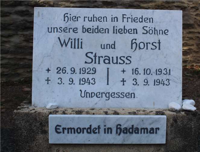 Die Gedenktafel der ermordeten Brüder. Bürgerstiftung Bad Ems