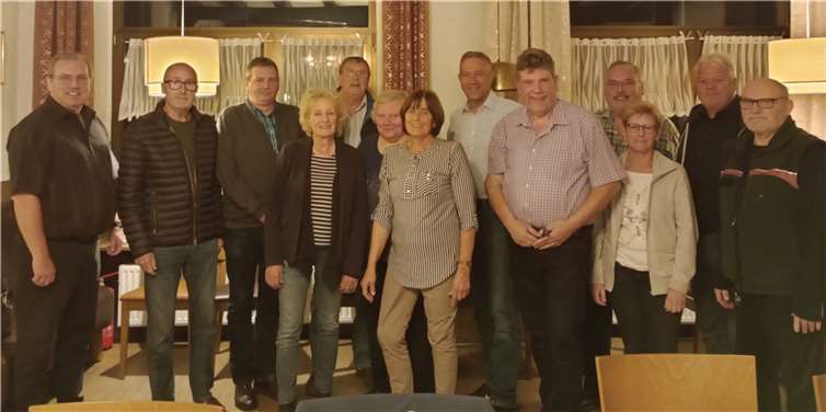 Die Gelegenheit wurde neben Berichten genutzt, um terminliche Pflöcke einzuschlagen. Berichtet wurde über Formate vergangener Monate. Foto: Familie Kopp/Lokal zum Anker