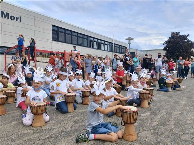 Die Gemeinschaftsgrundschule Meckenheim-Merl schenkt den Schülerinnen und Schülern eine Woche im Zeichen der Trommel.Fotos: privat