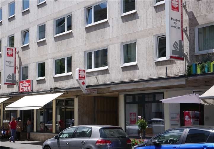 Die Geschäftsstelle des Caritasverbandes in der Koblenzer Hohenzollernstraße sowie weitere Dienste und Einrichtungen ist geschlossen. Die Mitarbeitenden sind weiterhin telefonisch und per Mail erreichbar.