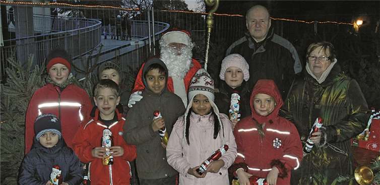 Die Geschenke des Nikolaus ließen Kinderherzen höher schlagen.  Privat