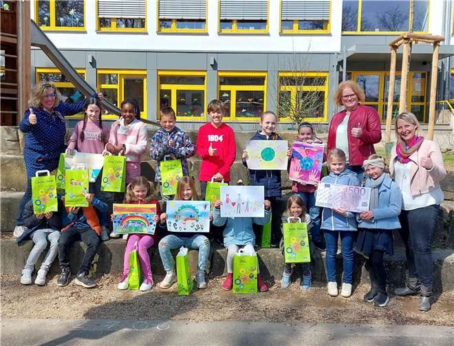 Die Gewinner der KGS Pech bei der Siegerehrung.  Foto: KGS Pech