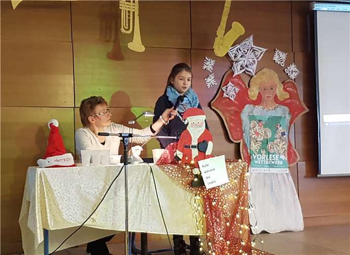 Die Gewinner des Wettbewerbs erhielten einen Buchpreis. Foto: privat