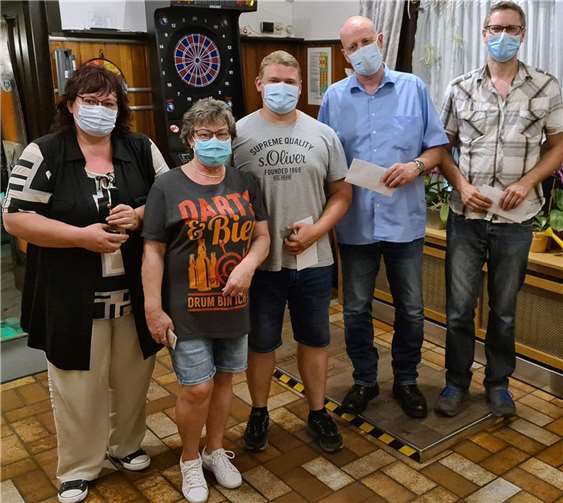 Die Gewinner v.l. Seiler, A., Hofmann, Silvia, Bergen, D., Schellhaas und U., Kahn, M.Fotos: privat