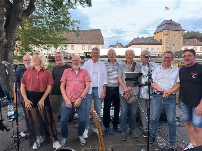 Die Gitarrenstrünzer.