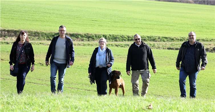 Die Gladbacher Ortsbeiratskandidaten (v.l.): Astrid Trauzenberg, Stefan Reif, Andrea Dickenberger, Rudolf Naumann und Kai Sieckendieck  Foto: FWG Neuwied