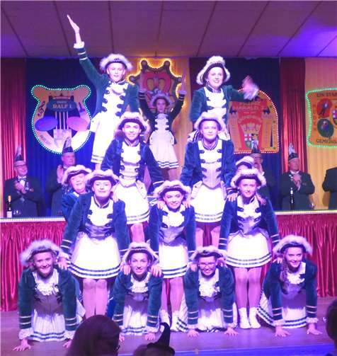 Die Große Funkengarde sorgte für großen Applaus.  Foto: privat