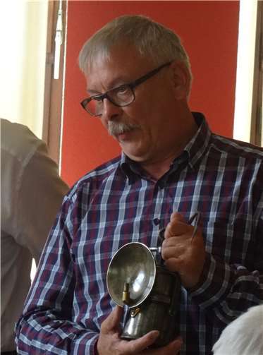 Die Grubenlampe war nur eins der Werkzeuge, die beim Vortrag vorgestellt wurden. Foto: privat