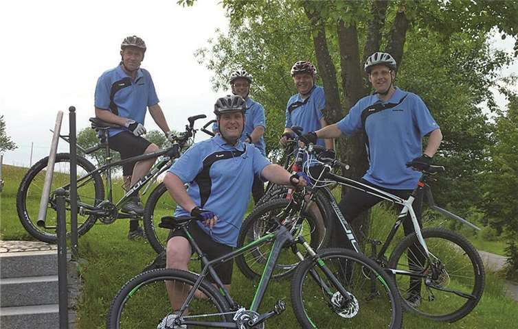 Die Gründungsmitglieder (v.l.) Erwin Hertel, Dominic Jüngling, Dieter Löhr, Walter Hertel und Thomas Theisen.privat