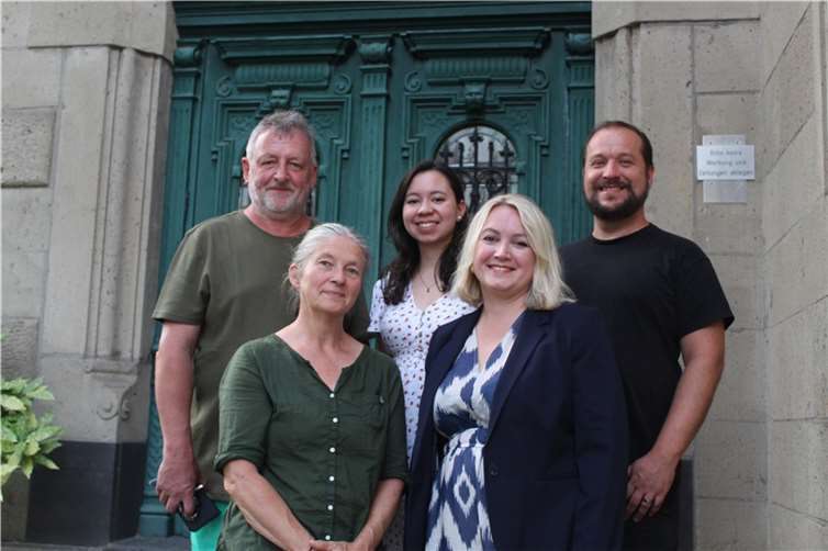 Die Grüne Kreistagsfraktion v.l. Mathias Heeb, Birgit Stupp, Sarah Rößel, Verena Örenbas und Christoph Scheuer. Foto: Sarah Rößel