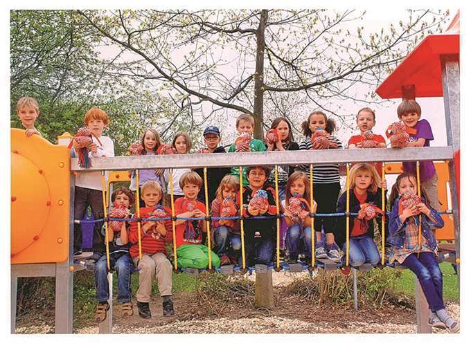 Teilnahme am Schüler- wettbewerb „Tierisch kreativ“ 