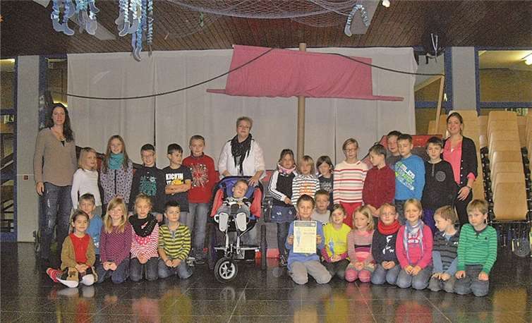 Die Grundschüler gaben beim diesjährigen Griesson - de Beukelaer Stadtlauf ihr Bestes, denn sie wollten so viel Geld wie möglich für den kleinen Joshua erlaufen. Privat