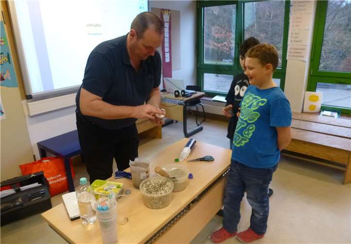Die Grundschüler wurden in Sankt Katharinen zu Forschern und Umweltschützern.