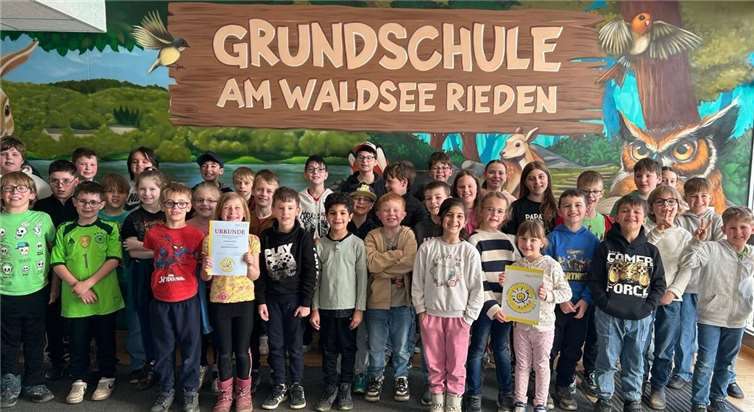 Die Grundschule am Waldsee Rieden ist mit dem „KLARO-Siegel“ ausgezeichnet worden. Foto: privat
