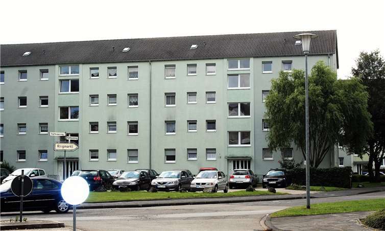 Die Grundsteuererhöhung belastet sowohl Haus- und Wohnungseigentümer als auch Mieter. Nach Expertenmeinung sind die kleine Leute überproportional betroffen.