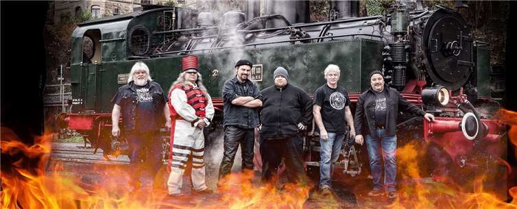 Die Gruppe Heavens a Beer hat ihr neues Album herausgebracht. Heavens a Bee