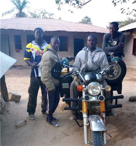 Die Gruppe aus Andernach unterstützt ein landwirtschaftliches Projekt im Senegal.privat