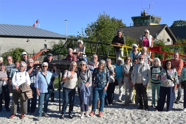 Die Gruppe aus Bad Neuenahr-Ahrweiler vor dem Restaurant Perron Noord.