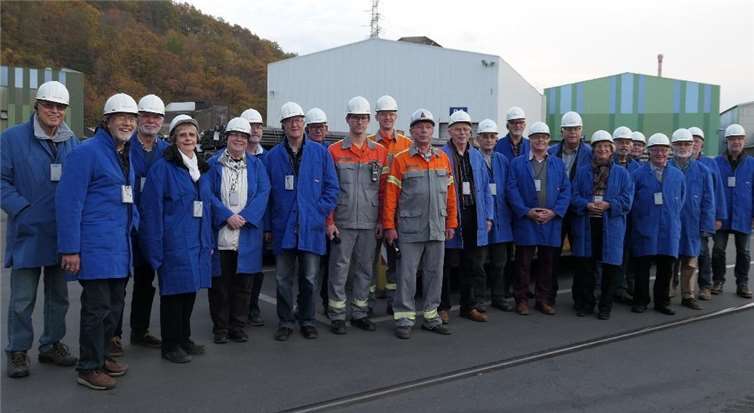 Die Gruppe beim Deutschen Edelstahlwerk in Siegen.privat