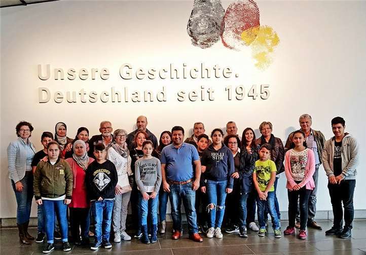 Die Gruppe besichtigte die Ausstellung "Unsere Geschichte nach 1945" und nahmen viele neue Eindrücke mit. Privat