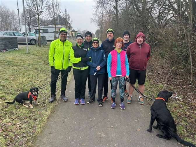 Die Gruppe der LG Laacher See bei ihrem Entdecker- und Erlebnislauf. Foto: privat