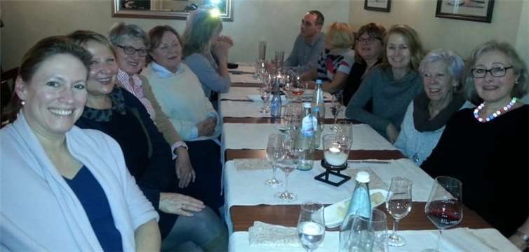 Die Gruppe feierte den Beginn des chinesischen Jahres des Schweins bei einem Abendessen.Foto: privat