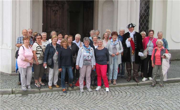 Die Gruppe in Passau mit Hofrat von Hörnigk. privat