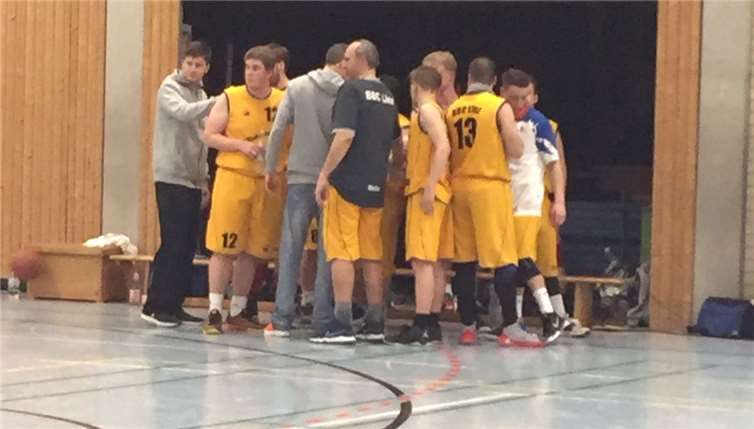 Die Gruppe musste sich geschlagen geben und die Niederlage im Laufe der nächsten Trainingseinheiten aufarbeiten.