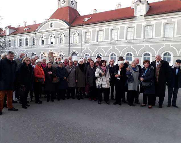 Die Gruppe vor dem Schloss Nymphenburg. Foto: privat