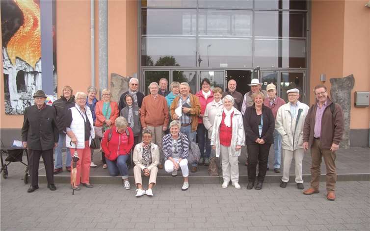 Die Gruppe war mit der abwechslungsreichen Tour durch Mendig sehr zufrieden.privat