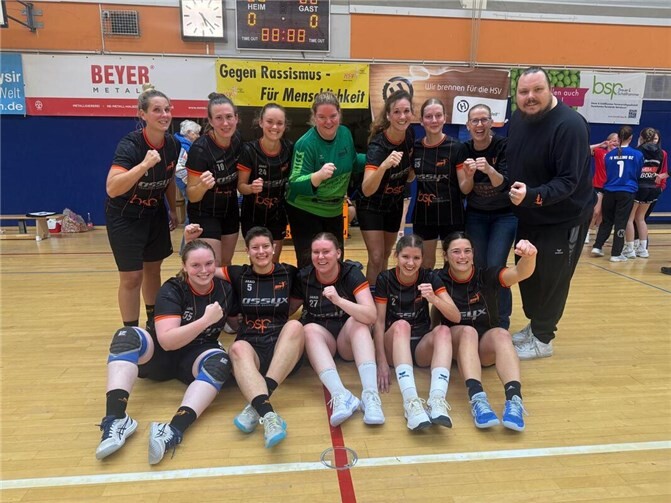 Die HSV Rhein-Nette Damen sicherten sich einen knappen Heimsieg gegen TV Welling. Foto: privat