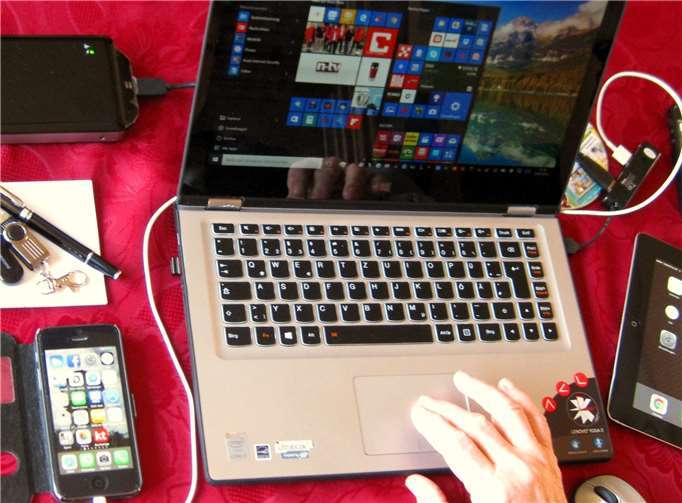 Die „Häcker 60plus“ bieten Hilfen rund um den Computer. Foto: privat