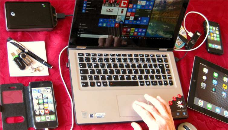 Die „Häcker 60plus“ bieten Hilfen rund um den Computer.Foto: privat