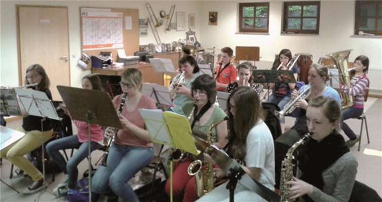 Die Hälfte der Spenden der Jugendsammelwoche geht an den Jugendfidelio. privat