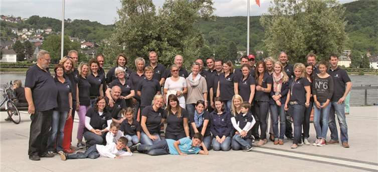 Die Hafengarde Oberwinter wurde für ihre Leistungen mit einer Schiffstour belohnt.privat