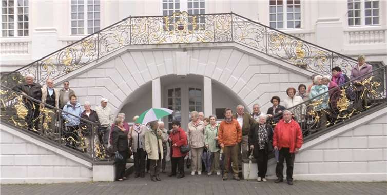 Die Halbtagesfahrt führte die Mitglieder des Altenclubs „Maria Geburt Eich“ u.a. nach Bonn und durch das schone Wiedtal. privat