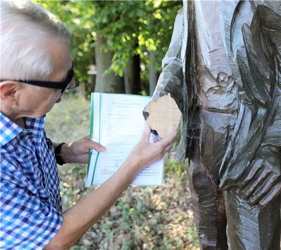 Die Hand der Figur wurde fachmännisch abgetrennt. Foto: privat
