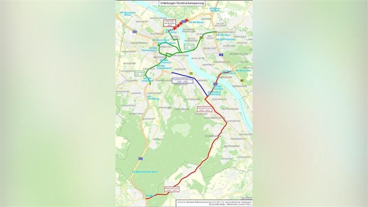 Die Hauptrouten, über die der Verkehr zu Kennedybrücke und Südbrücke geleitet wird: In Grün die Strecken für den Verkehr im nördlichen Stadtgebiet. In Blau Reuterstraße und B9 als direkte Verbindung zwischen A59 und A565. In Rot die südlichen Abschnitte zwischen dem Rechtsrheinischen über Südbrücke und Bad Godesberg.