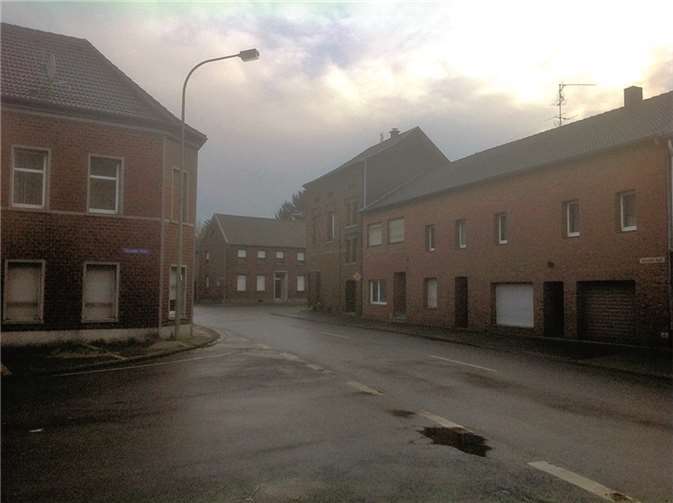 Die Hauptstraße von Immerath, Samstagnachmittag. In einigen Jahren gibt es hier nur noch ein 200 Meter tiefes Loch. privat