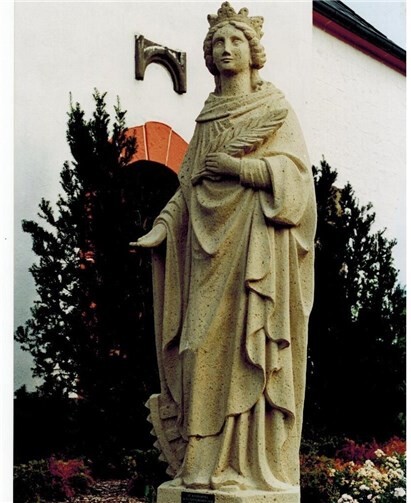 Die Heilige Katharina an der Pfarrkirche St. Genovefa, Obermendig. Foto: privat