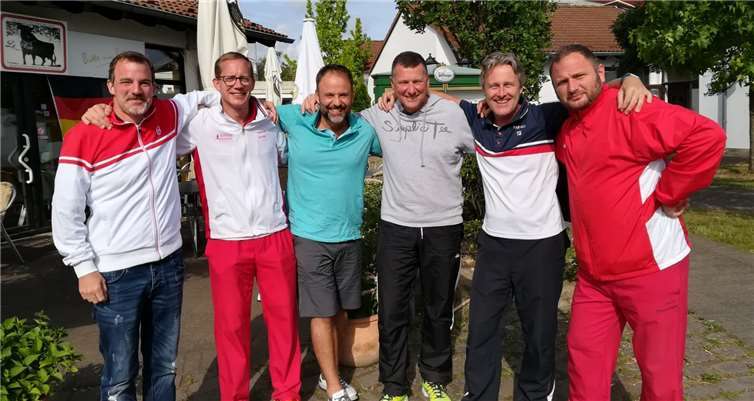 Die Herren 40 Mannschaft freut sich auf die kommende Spielzeit in der zweiten Verbandsliga.