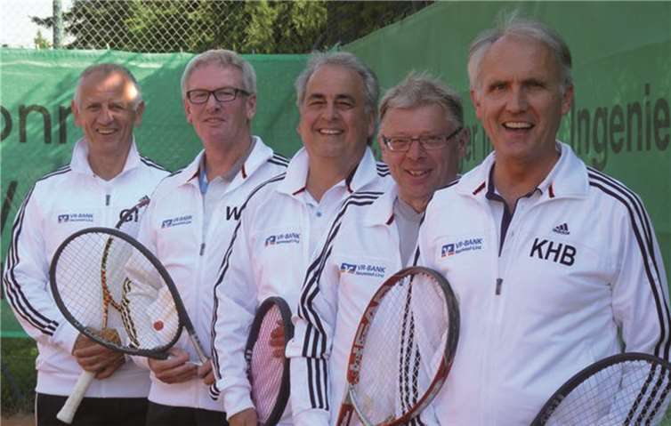 Die Herren 55 des TC Schwarz-Weiss Erpel.privat