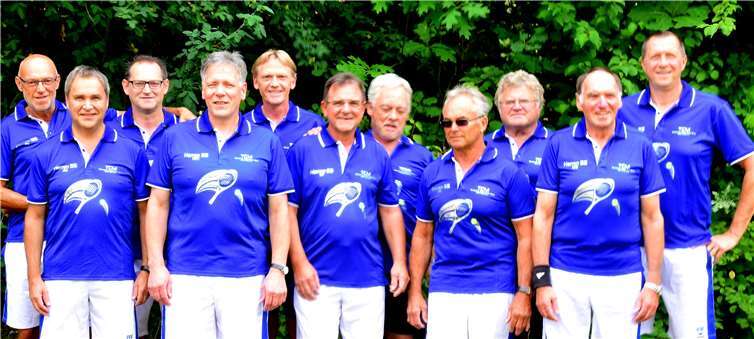 Die Herren 55 - nicht nur quantitativ beeindruckend – Platz 3 in der B-Klasse.privat