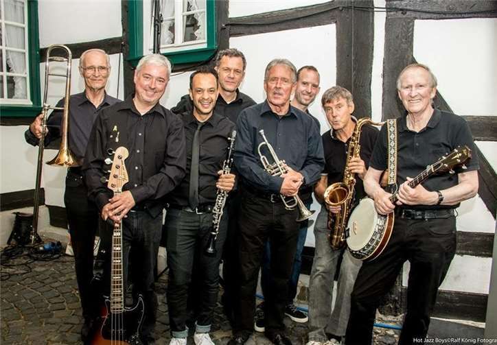 Die Herren von Hot Jazz Boys. Hot Jazz Boys