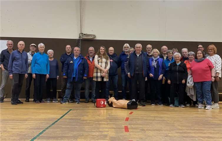 Die Herzsportgruppe trifft sich einmal wöchentlich.  Foto: Andreas Solheid