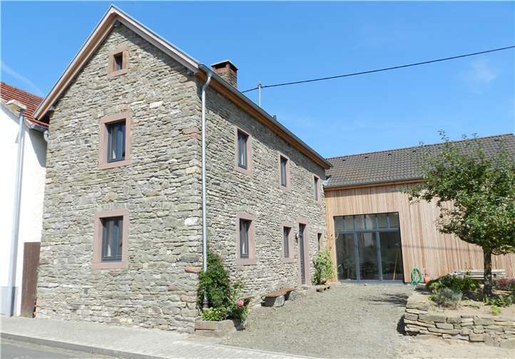 Die Hofanlage nachher.